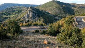 Panoramafoto Albanien mit einer Straße